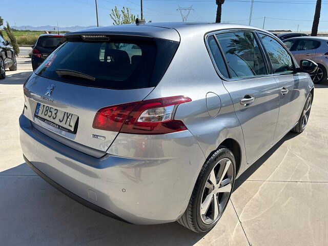 PEUGEOT 308 ALLURE 1.2 E-THP AUTO SPANISH LHD IN SPAIN 61000 MILES SUPERB 2017